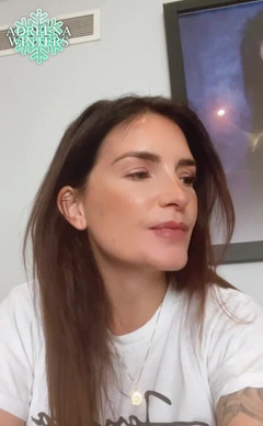 Adreena Winters: K čemu přesně je pin dick beta dobrý?Oba víme, že by bylo...