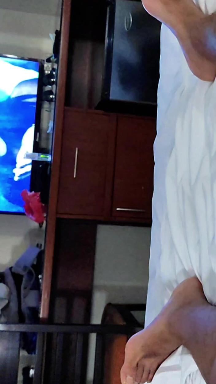 TheMarkSins: 一人で笑っている