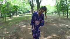 Asian Public Sluts: Awek Jepun yang memikat kimono menghisap batang urat