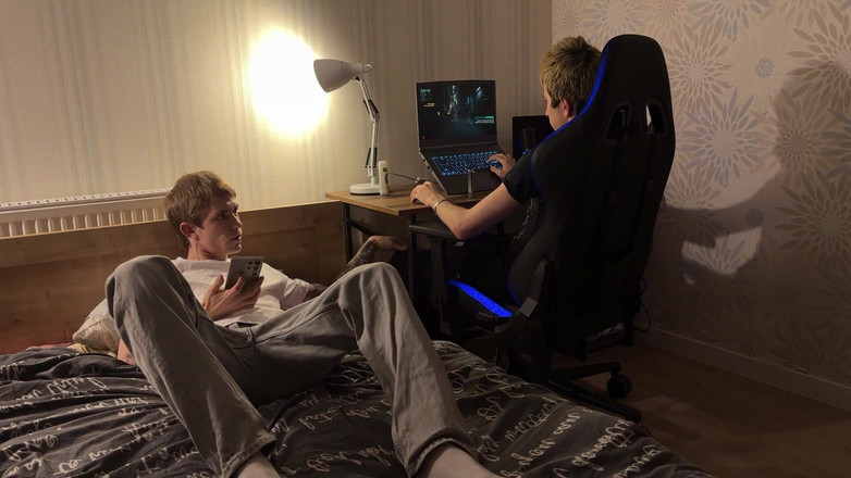 Max Gen: Adamı oyundan uzaklaştırdı ve onu sekse baştan çıkardı, sulu sakso derin...