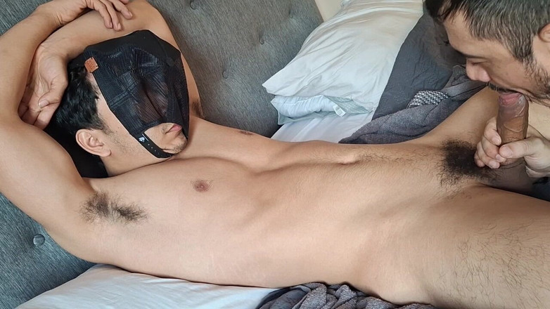 Bare skin man: Impossible Not to Cum Deep Oral