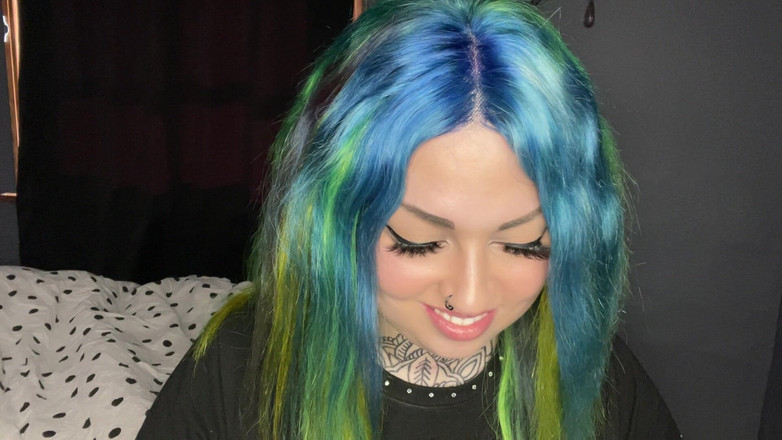 Miss Valentina: Игнорируется в отношении содержания