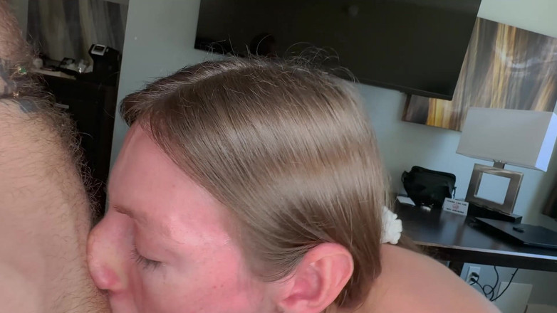 Peter J Hooke Trans: Sloppy Trans Slut Throat Fuck and Facial! Amanda Riley Peter...