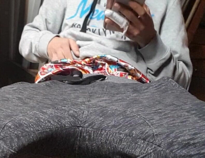 ShyBoy: Ragazzo tedesco con un grosso cazzo mi ha sorpreso a...