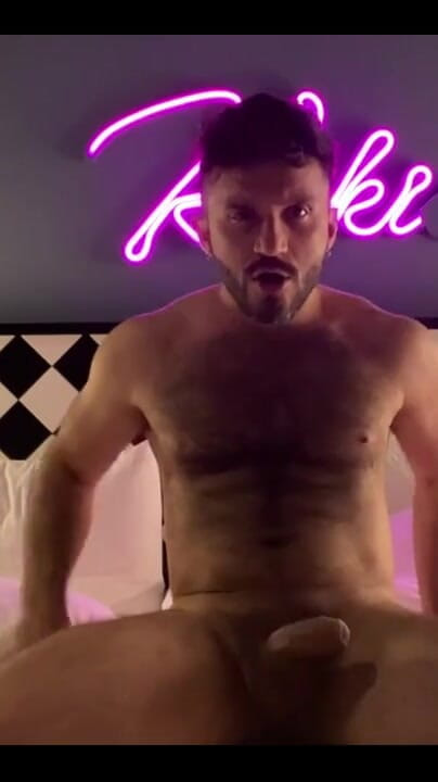 Pink Sign Vibe (Kike gil) Pink Sign Vibe (Kike gil)