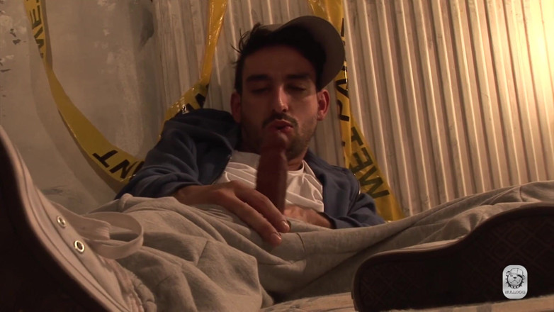 BullDogXXX: Snatched 2 - Sc4 Alex solo