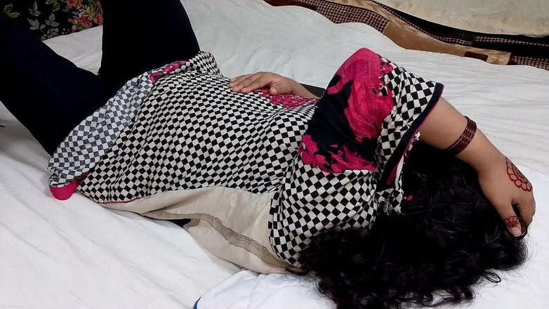 QueenbeautyQB: Macecha zavolala doktora domů, když onemocněla