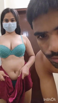 Hardcore Sex with the Rich Pussy of a Beautiful Indian Woman in Apartment