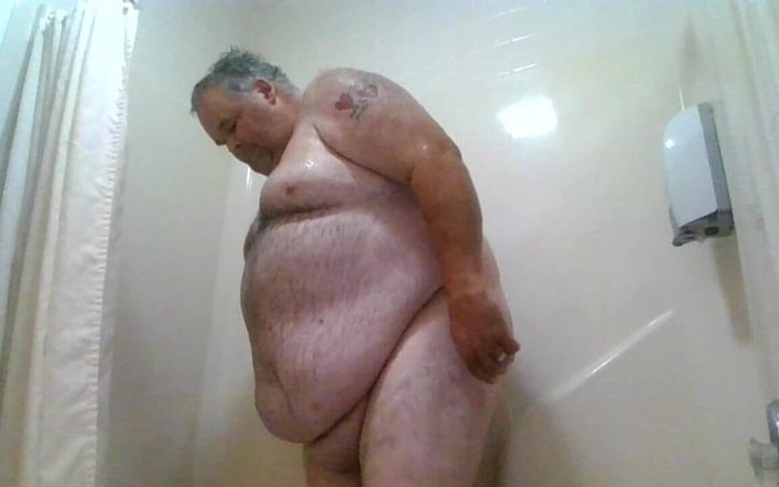 Gaydaddy2021: Chuveiro vídeo