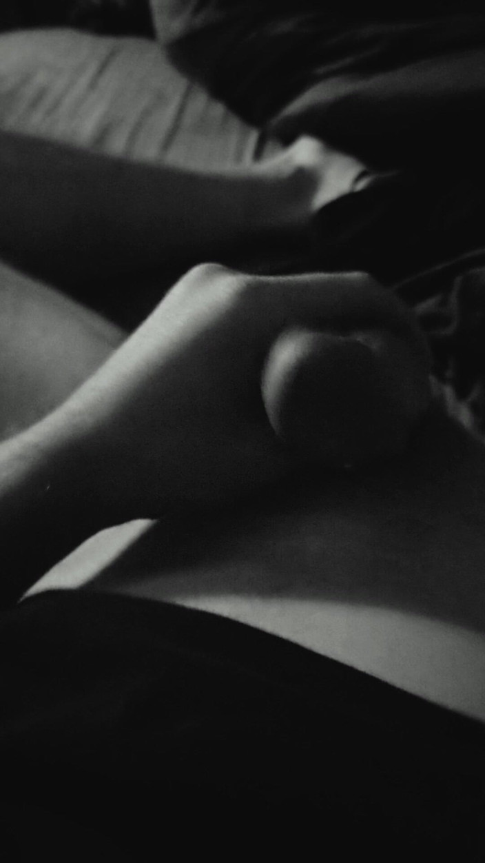 Misses Dickinson and Roughael: Kijk hoe mijn vrouw en ik klaarkomen in hete solo-actie