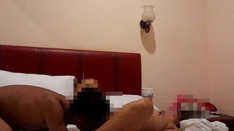 House wife: Bring Girl 35 Years Old Fuck in Room Best Big Ass...