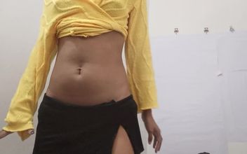 Pakistani Girl Hardly