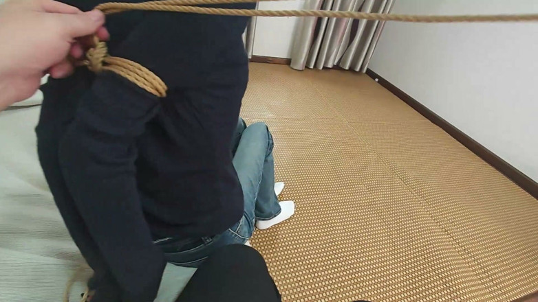 Aisan girl bondage: My Adorable Girlfriend Tries a Super Tight European Way of...