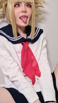 Predator Himiko Toga Is in Search of Prey, but No One Minds if the Prey Comes to Her