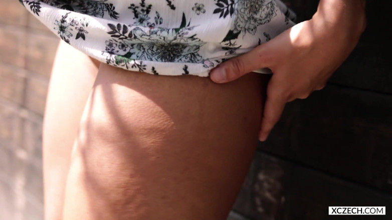 XCZECH: Sharon Cherry - warme aanraking - Premium