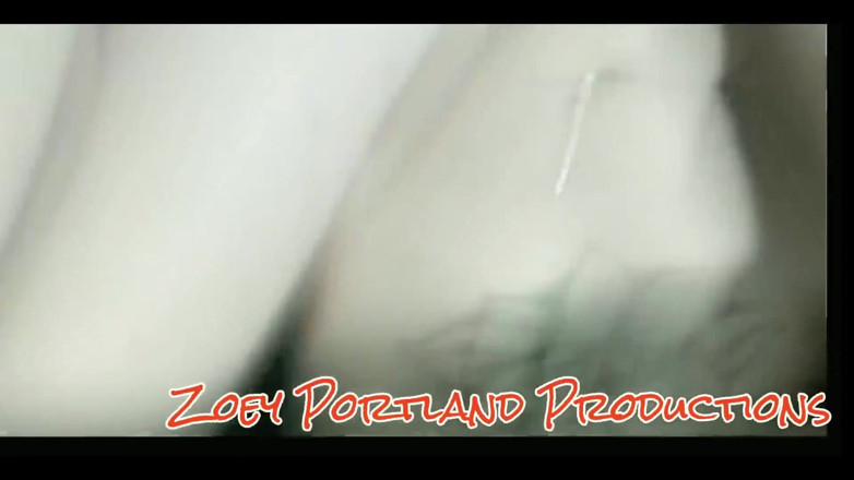 Zoey Portland: Zoey Portland Proving She Is Not a Hot Lesbian MILF...