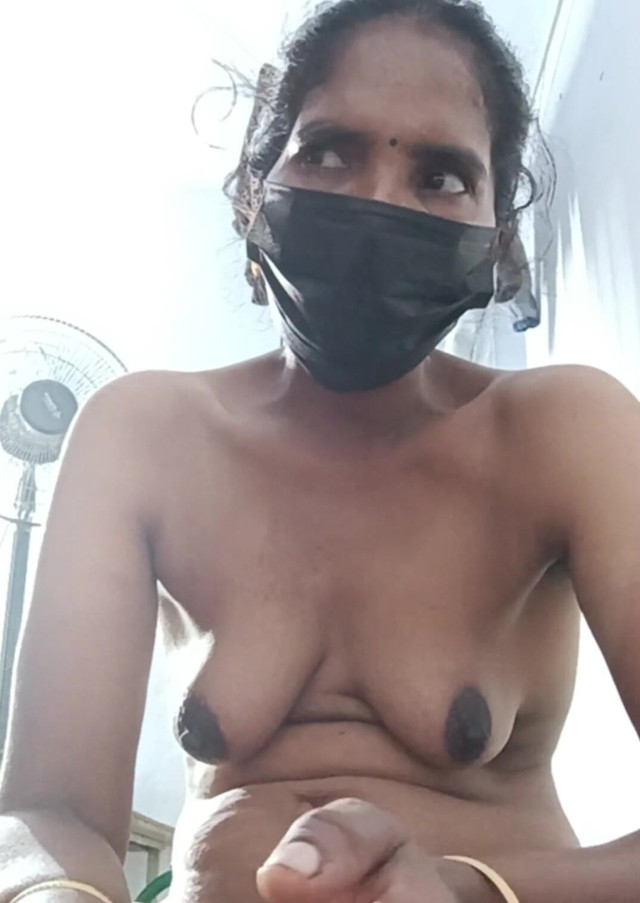 Tamil Aunty Full Enjoyed in Video Call (Jayaselvicbe) Tamil Aunty Full Enjoyed in Video Call (Jayaselvicbe)