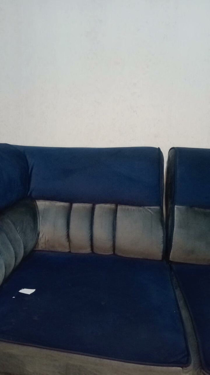 Edrine King: Couch Quickie Before Sleep