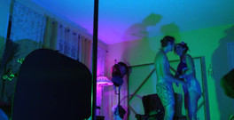 VibeWithMommy: Ein echter Moment auf der stange im Doppel. Wirb uns...