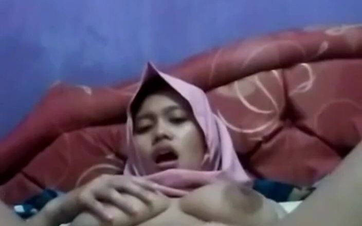 Jilbab69: कॉलेज के बाद संग हिजाब