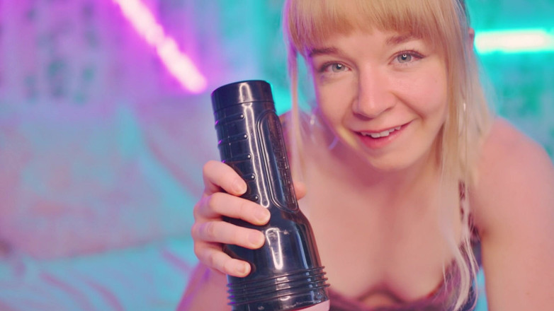 Jolie Lyon: Stiefmutter hat dir ein neues fleshlight bekommen