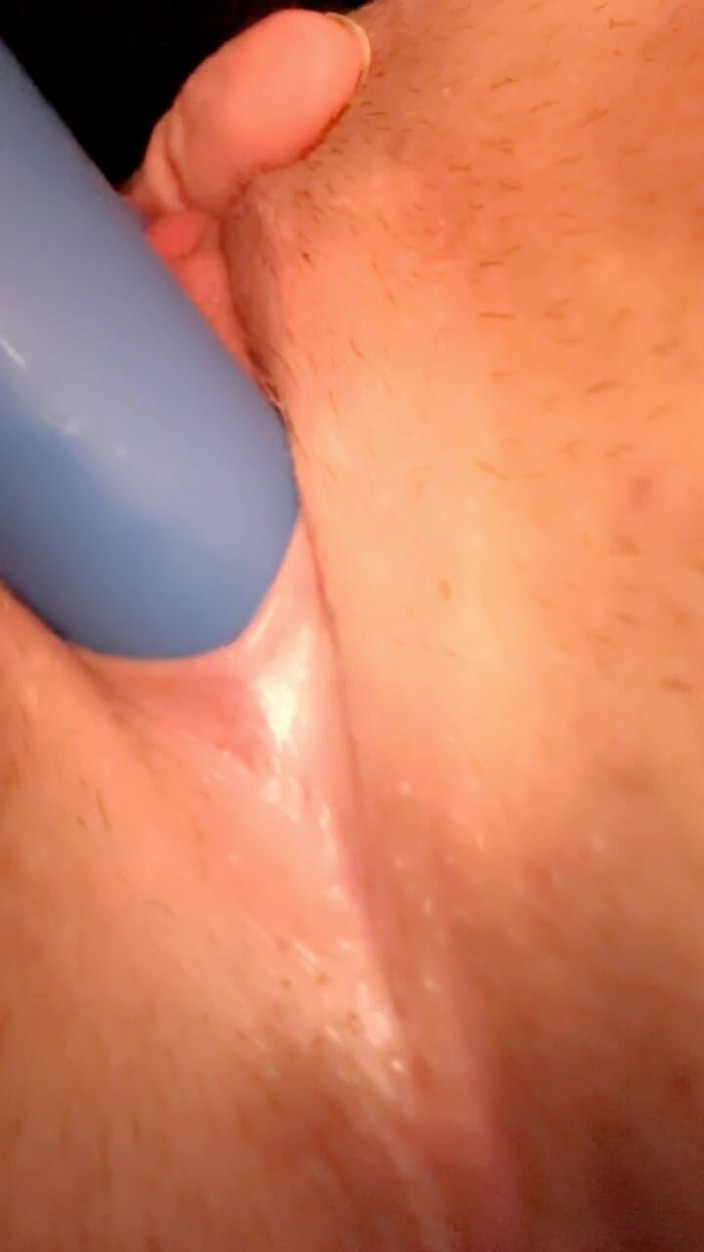Sexii Exa94: 내 보지를 가지고 노는 중