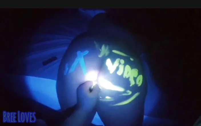 Bree Loves: Fucking virgin pawgs ass with a butt plug