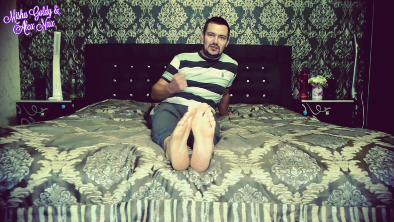 Goddess Misha Goldy: Armadilha de correio b para patética puta bissexual de pé...