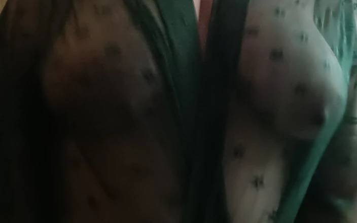 Miss Mellie: Återigen är jag säker på att något kommer och jag är naken