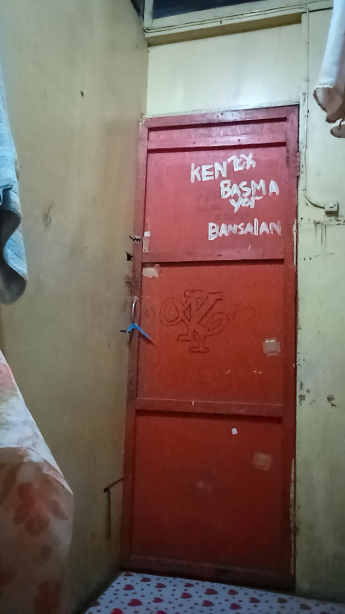 Reynaldo6: Sekarang Permaisuri yang obscenity akan berkongkek kemudian