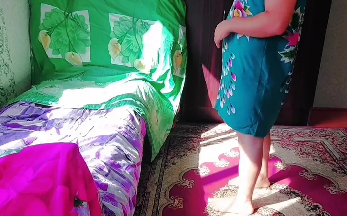 Kitty_Cross: Homemade Hottie: DIY Crossdressing Creations That'll Amaze You!