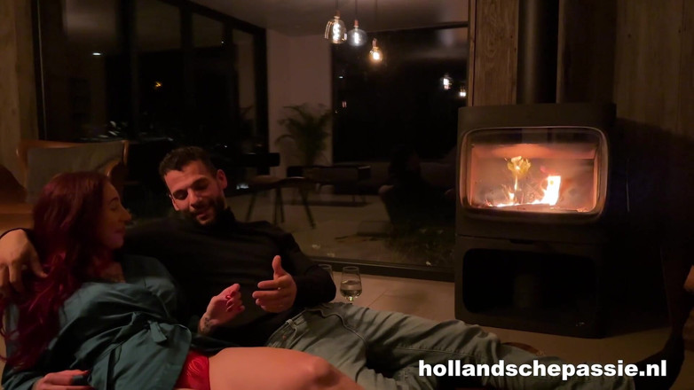 Hollandsche Passie: Romantyczna randka przy kominku - Hollandschepassie