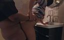 Hope Love: Трах сводной сестры с большой задницей в гостиной в любительском видео - самая горячая подборка