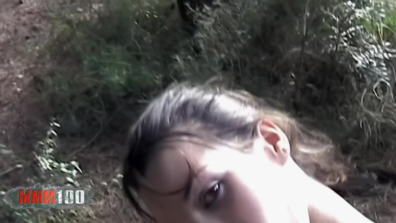 MMM100: Danny: si manis danny lagi bugil di hutan