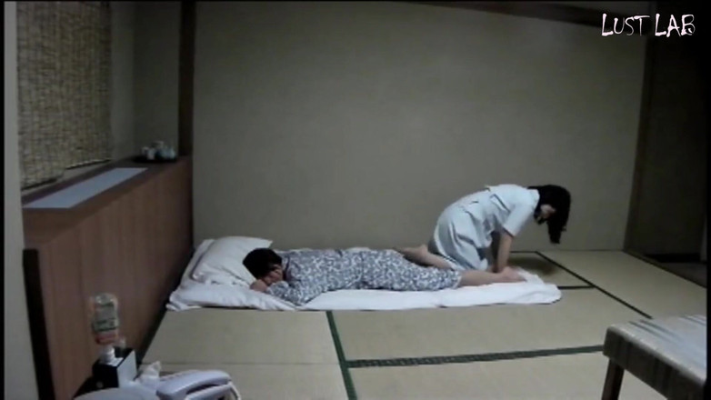 Lust JAV lab: Sie kam, um zu heilen. Ich brauchte am ende mehr...