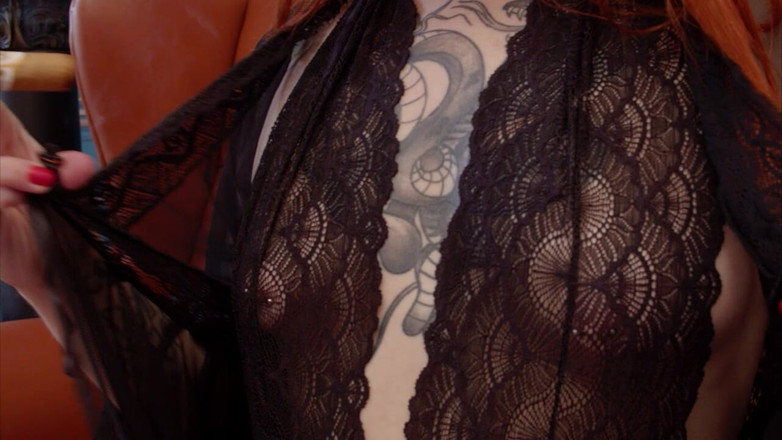Mel Fire: Watch Your Hot Domme Smoking - Cigar Fetish Paradise