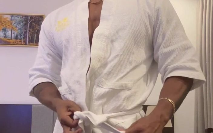 bonghunkx: मैं यहाँ अकेला हूँ मेरे साथ जुड़ना चाहता हूँ?