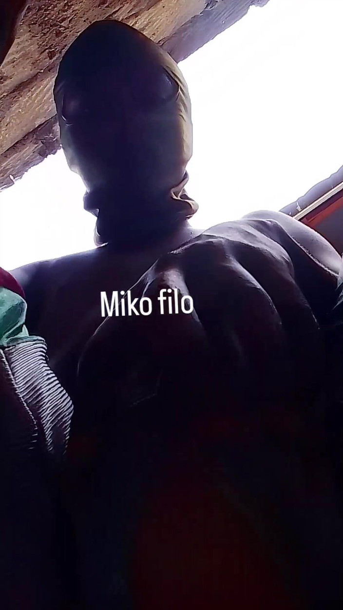 Miko filo: Відео Від Першої Особи, Я Дражню Тебе Своєю Великою Опуклістю