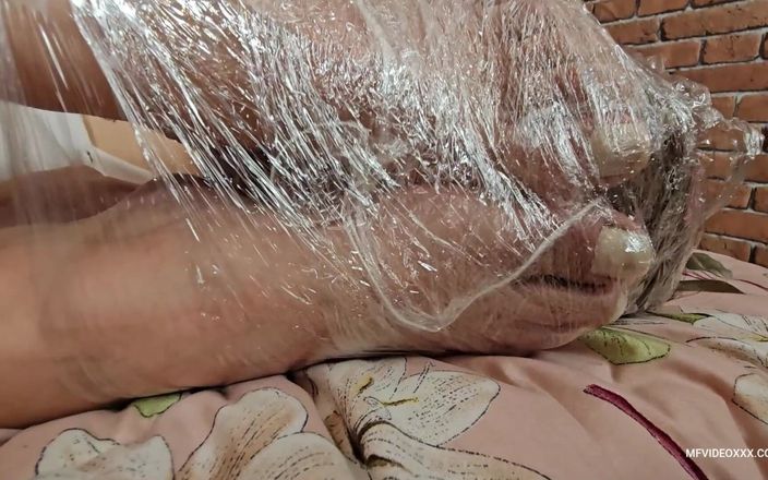 MF Feet: Stinkende ingepakte voeten