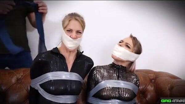 Gag Attack: Chloe &amp; Rebecca - pencuri mani dalam perhambaan pita