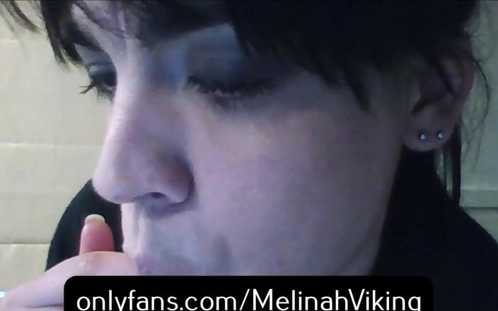 Melinah Viking: Крупним планом смоктати відео від першої особи