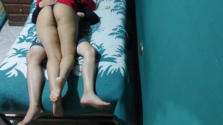 Josyandhot: Indische porno met Hindi-audio die bed deelt met Indische Bhabhi