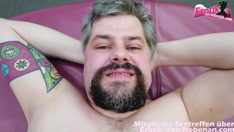 Erotik Von Nebenan: Naturalna chuda niemiecka milf dziwka z małymi cyckami dostaje wytrysk...