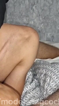 Suck a Big Dick, Cum Down Your Throat, Cum-eating Public Blowjob on the Balcony!
