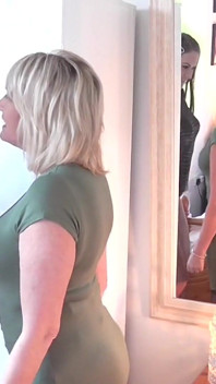 Jealous Stepmom Amy Wants Her Beautiful Stepdaughter Tina Kay for Herself!