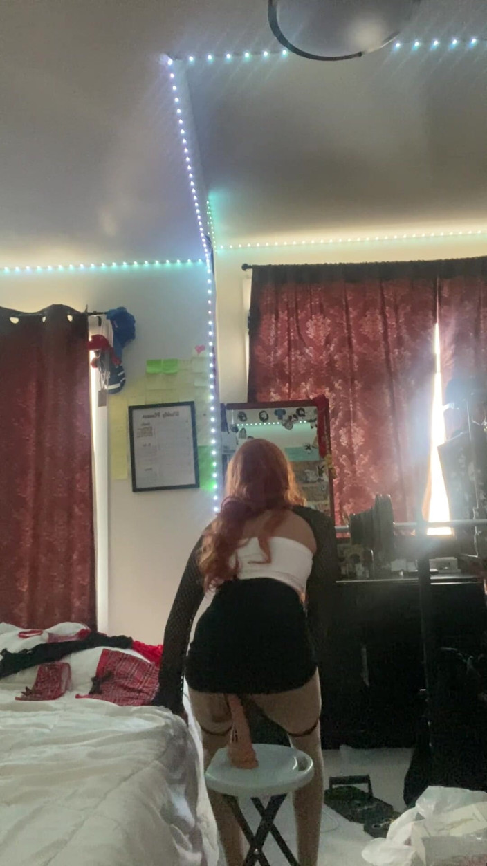 FemBoyAmi: Heißer femboy im büro, inder
