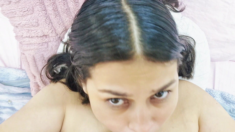 Tina and edward: Cewek ini dudukin wajahmu dengan ganas