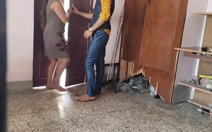 Fulki: Office Staff Fucking with Her Senior at Hall Room