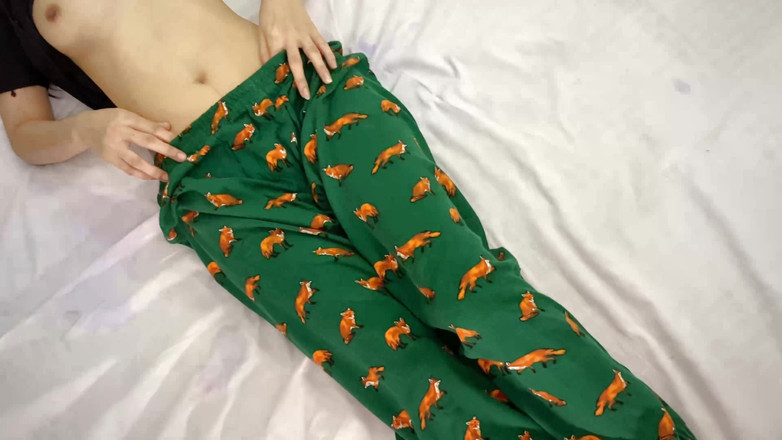 Desifilmy45: Indyjska gorąca para college'u seks pełny hinduski seks