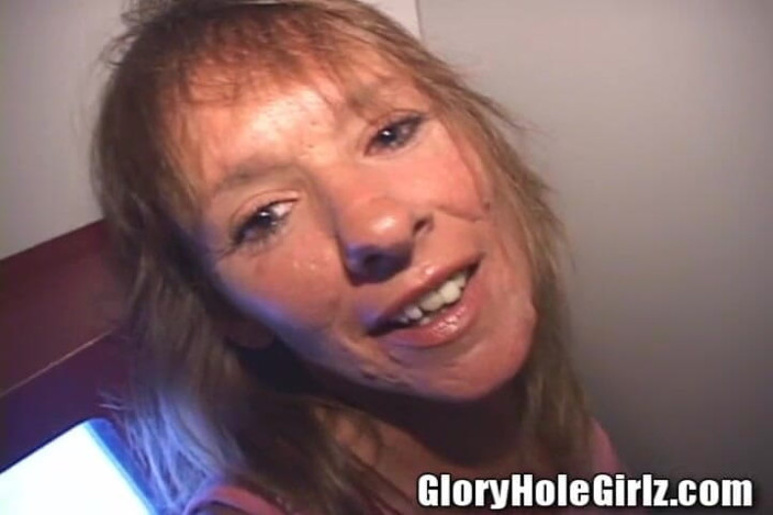 Glory Hole Girlz: Brutta fottuta puttana moglie mangiatrice di sperma scopa pervertiti al...